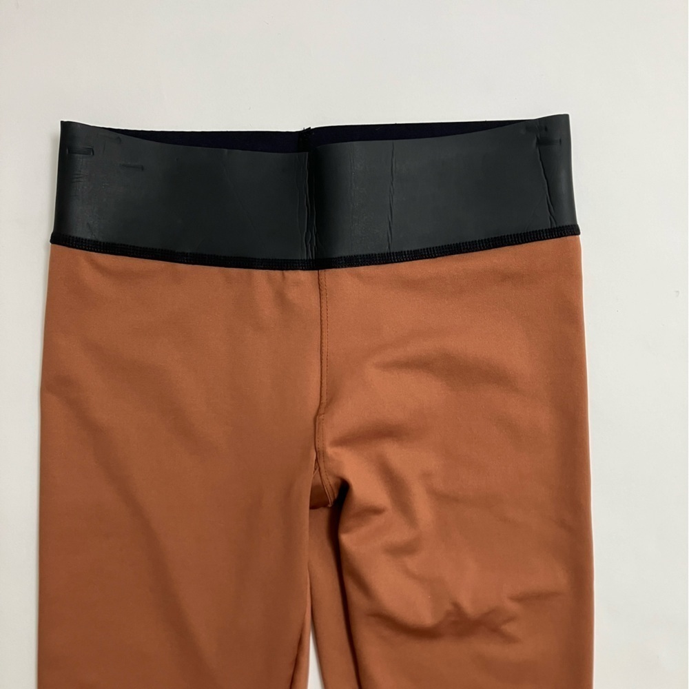 OLYMPIA brand leggings with neoprene waistband - Picture 2 of 10
